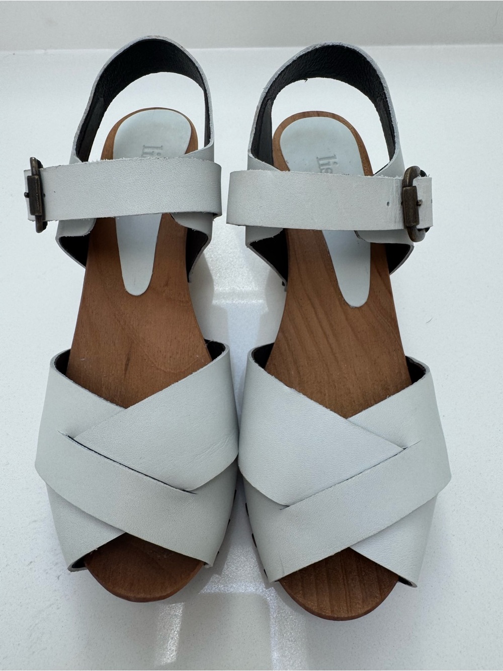 Lisa b. Clog in chalk, size 38